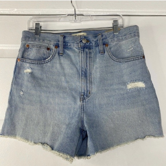 NWT Madewell The Momjean Short in Byers Wash: Ripped Edition MC652 Size 30 - Picture 2 of 6